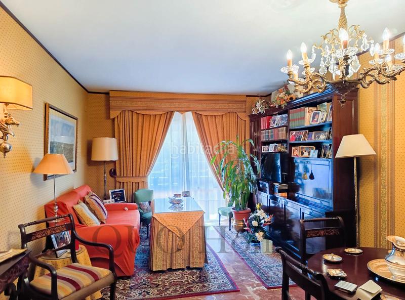 Foto 11555e60-6953-486f-8ba3-8fb26240ba9a. Piso en Parque Avenida Jerez de la Frontera