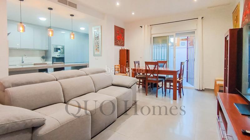 Foto beb45c8d-89f8-4792-ba77-23b3efb95111. Casa adosada en Caballero Bonald-S. José Obrero-Guadalcacín Jerez de la Frontera