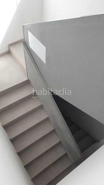 escales planta segona. Promozione Alcalde Joan Bertran 68 i 70 in Reus. Case unifamiliari di nuova costruzione