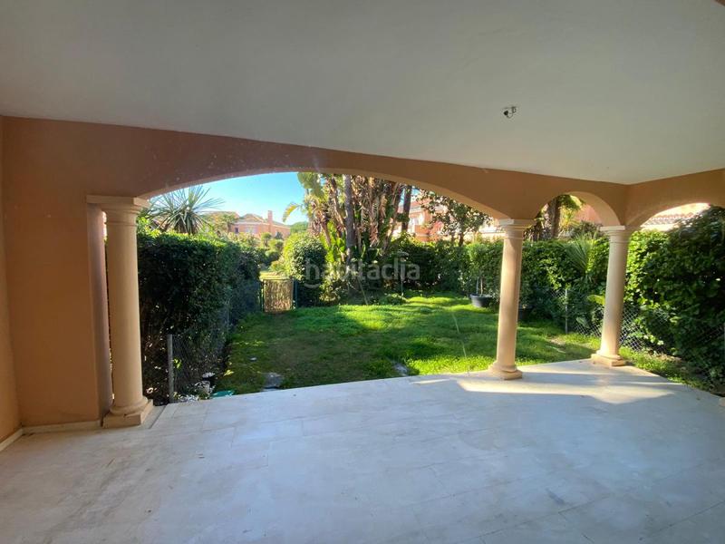 Foto 50d848ea-7889-41b9-94eb-91ef51905c34. Alquiler casa en venalmar casa en alquiler en atalaya, 3 dormitorios. en Estepona