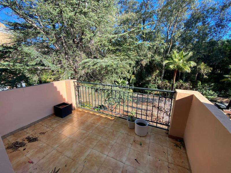 Foto b0fff657-ba57-48b2-99a2-761d2e82f3df. Alquiler casa en venalmar casa en alquiler en atalaya, 3 dormitorios. en Estepona