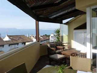 Location Attique  Alameda de las brisas. Atico en alquiler en este  bahía de marbella, 3 dormitorios.