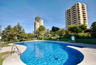 Estudi a Torres de aloha. Estudio en venta en nueva andalucía  aloha marbella.