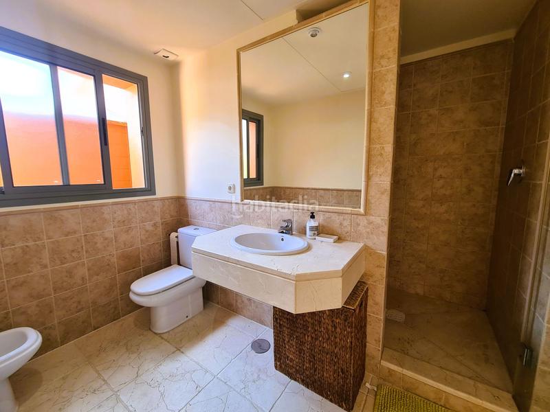Foto 0c7b8e8c-76a9-42bc-a433-e4471d3ae0ba. Affitto attico in Benatalaya in Benatalaya Estepona
