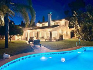 Chalet à Fuente del espanto. Chalet en venta en la quinta, 3 dormitorios.