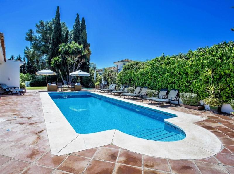 Foto f659899e-975e-43f3-9803-c3f3b18d962b. Chalet en josé echegaray 181 chalet en venta en san pedro de alcántara linda vista alta, 7 dormitorios. en Marbella