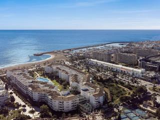 Lloguer Apartament  Playa roci 45. Apartamento en alquiler en puerto banús, 2 dormitorios.