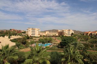 Pis a Alquería-Torrealquería. Exclusivo apartamento de lujo con dos terrazas en sol andalusí –