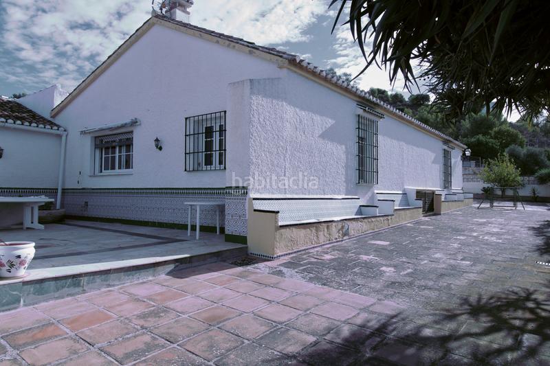 Foto 655c4f79-efd3-4f10-ae92-d8b9047d669d. Chalet con parcheggio piscina in Limonar Málaga