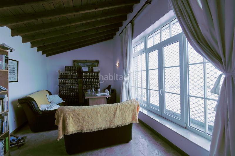 Foto ac517ee2-e084-4917-b486-31189d08ca39. Chalet con parcheggio piscina in Limonar Málaga