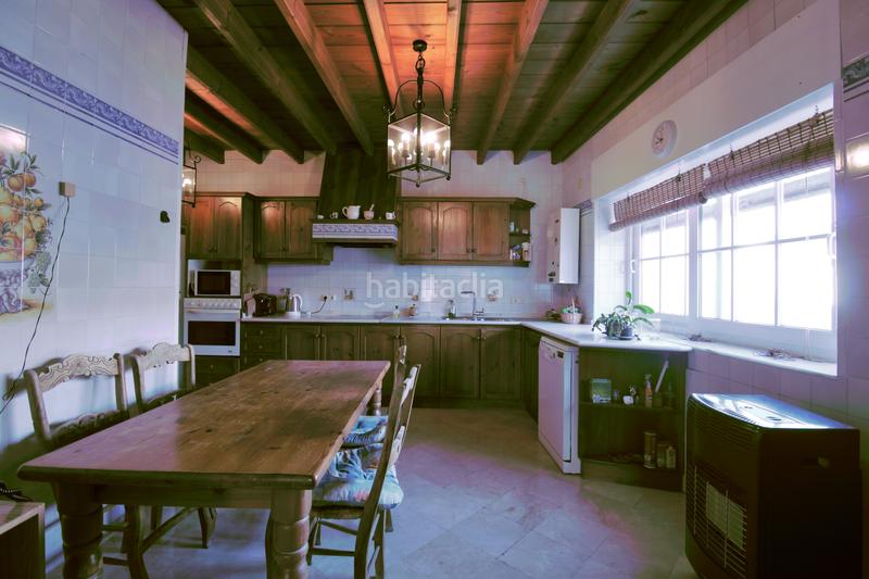 Foto c1121ac6-f9e3-4478-95f3-fa1a3a1452f3. Chalet con parcheggio piscina in Limonar Málaga