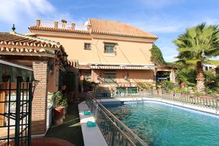 Chalet in El Romeral-Peñón de Zapata. Villa en lagar de las pitas