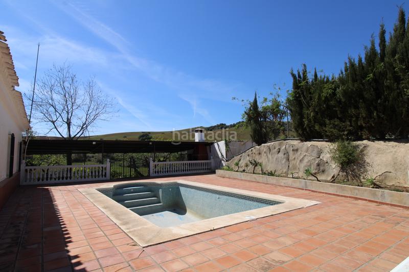 Foto ff8303bf-b43e-4bd2-889e-d5eafba875bd. Bauernhof mit kamin pool in Casarabonela