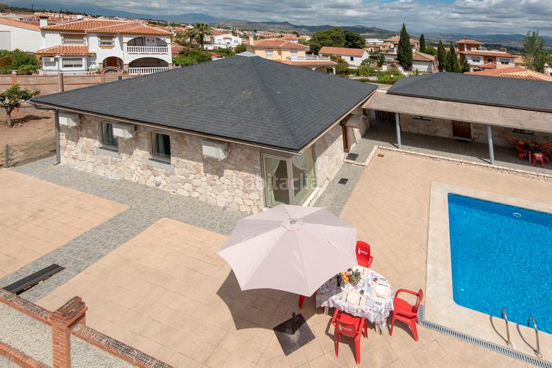 Foto 80dc3b39-b1d2-411b-8000-e27b4251f6fe. Chalet with parking pool in Jardines de Alhaurín-Huerta Alta-Fuensanguínea Alhaurín de la Torre