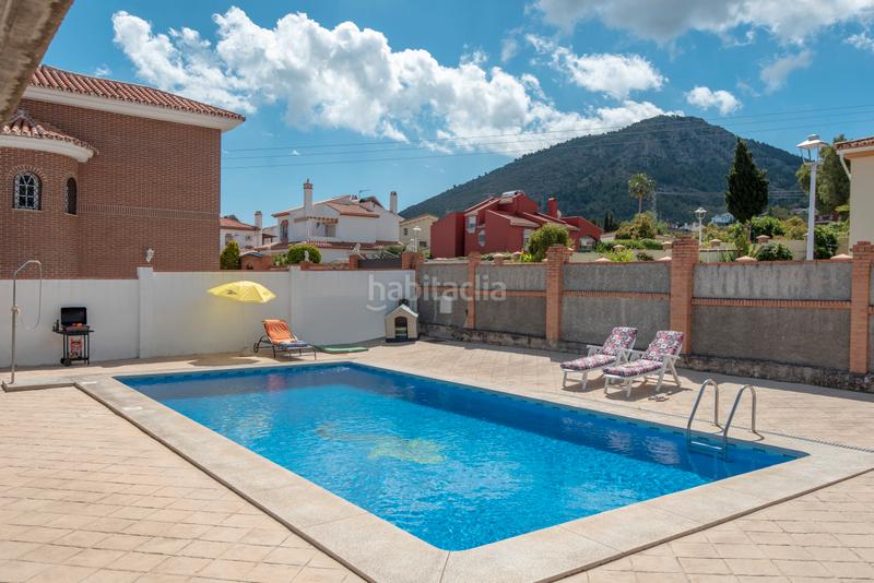 Foto a90965a3-8b3e-4a14-8f2b-e546fa17dc9c. Chalet with parking pool in Jardines de Alhaurín-Huerta Alta-Fuensanguínea Alhaurín de la Torre