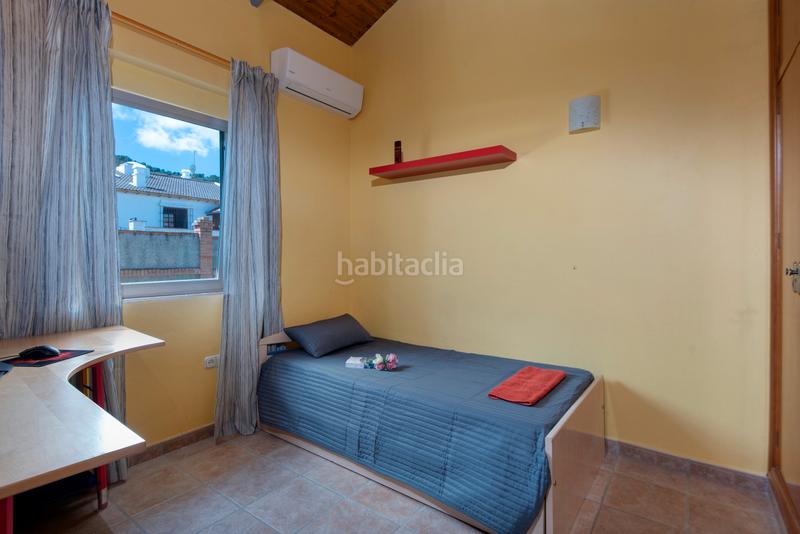 Foto cdc3325d-b120-482a-8bc1-f3edbf667e0c. Chalet with parking pool in Jardines de Alhaurín-Huerta Alta-Fuensanguínea Alhaurín de la Torre