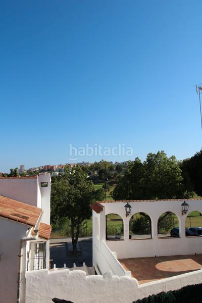 Foto a9cc9598-d6ba-413b-a764-9c52940a3507. Alquiler casa adosada chalet adosado en alquiler ubicado . en Torremolinos