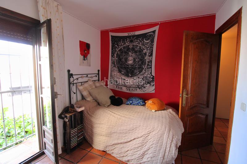 Foto c272653f-346e-4fb8-a246-bb1bab4e369a. Alquiler casa adosada chalet adosado en alquiler ubicado . en Torremolinos