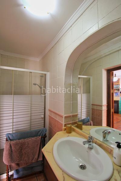 Foto 44446618-4d64-4769-880f-bb0cd4c1bf62. Lloguer casa adossada amb xemeneia piscina a La Colina Torremolinos