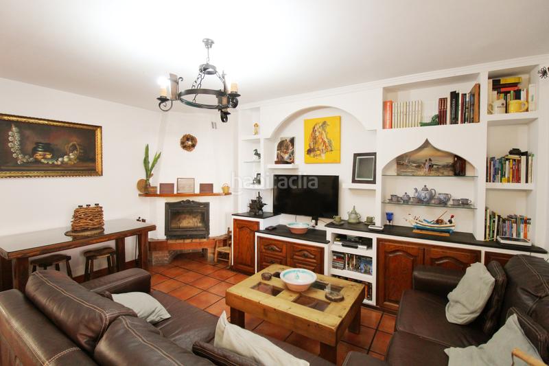 Foto 9375a5ca-7654-431f-8764-5f49e78ec772. Miete reihenhaus mit kamin pool in La Colina Torremolinos