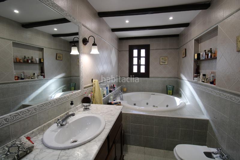 Foto e328d94b-6090-4fa0-b8f5-d9ad1560c0f8. Miete reihenhaus mit kamin pool in La Colina Torremolinos