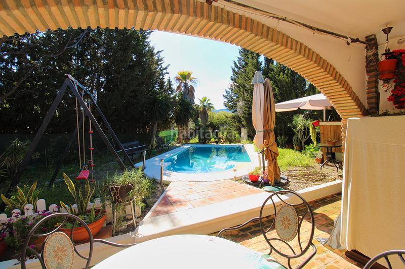 Foto 29afa61c-179e-46ba-b085-3fe88df56995. Country house with fireplace pool in Alquería-Torrealquería Alhaurín de la Torre