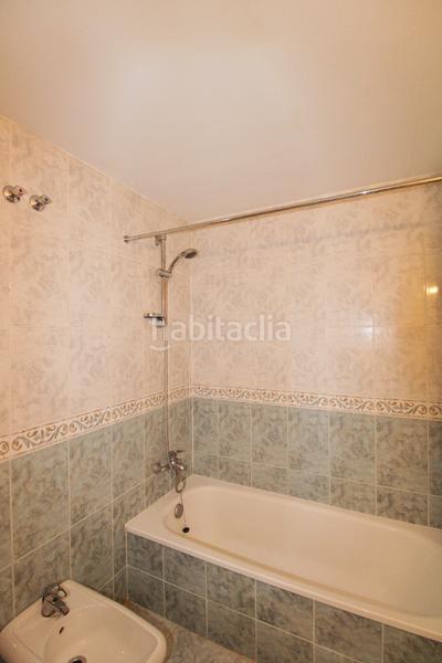 Foto 408ad7ff-e7fc-4e6d-9055-56603d3ac3a2. Appartamento con parcheggio piscina in Las Gaviotas - Carvajal Fuengirola