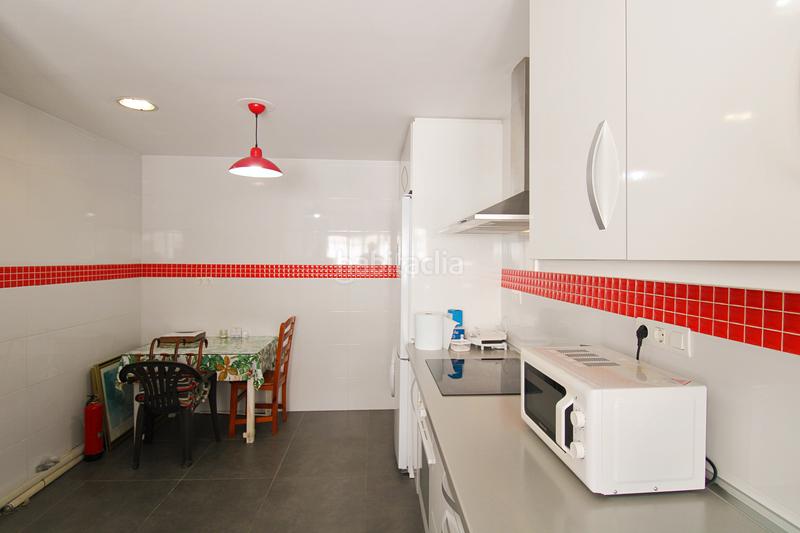 Foto 4f85224e-3731-460a-aa7f-e8066531888b. Casa adosada adosado con encanto y espacios amplios en Alhaurín de la Torre