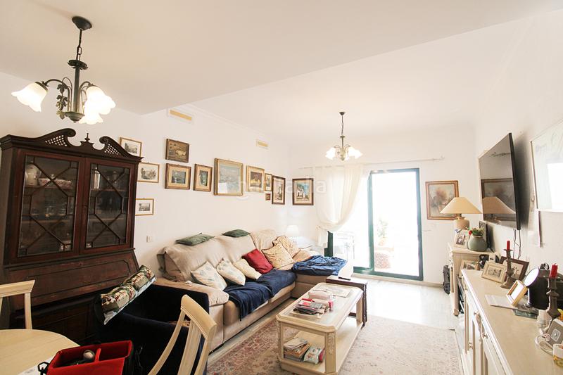 Foto 949ad6cf-233b-4b69-a0f8-0b68ea511469. Apartamento  en planta baja con terraza acristalada y piscina en Alhaurín Golf en Alhaurín el Grande