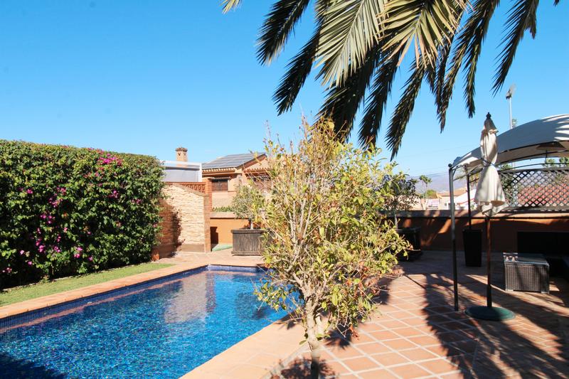 Foto 3ccaf533-6c1a-426d-b354-8e893513c29d. Xalet amb piscina a Manantiales - Lagar - Cortijo Alhaurín de la Torre