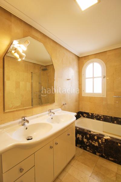 Foto 155f74b4-602a-4065-a561-cc7a9284e9fd. Casa aparellada amb aparcament piscina a Capellanía - Retamar Alhaurín de la Torre