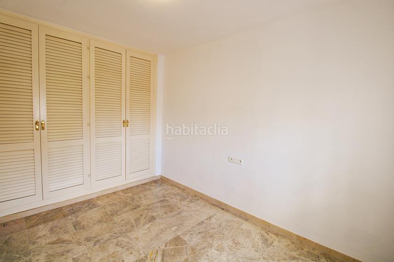 Foto 17db4df0-64ad-4323-aecc-c8643479b8ae. Casa aparellada amb aparcament piscina a Capellanía - Retamar Alhaurín de la Torre