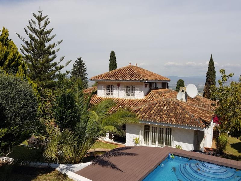 Foto 3fc4e3d6-d143-4d65-aac8-27afffd3e05e. Chalet mit parking pool in Manantiales - Lagar - Cortijo Alhaurín de la Torre