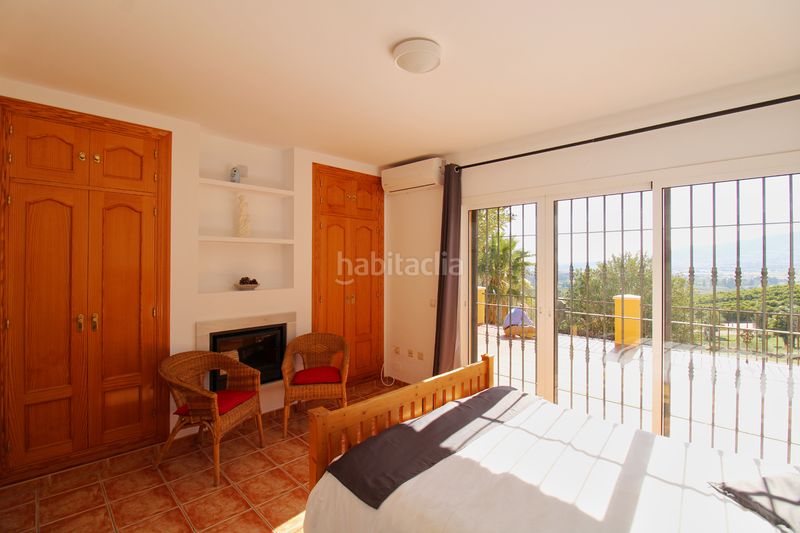 Foto a68ee968-0961-47ec-ac41-9b03b7e37603. Xalet amb xemeneia calefacció piscina a El Romeral-Peñón de Zapata Alhaurín de la Torre