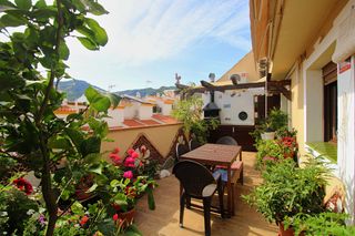 Lloguer Àtic a Jardines de Alhaurín-Huerta Alta-Fuensanguínea. Ático en alquiler en el centro de alhaurín de la torre con gran