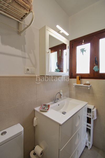 Foto ec4f810e-f3ea-4920-820b-30b0620ae6cf. Masia amb xemeneia calefacció aparcament piscina a Mijas