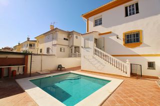 Casa aparellada a Capellanía - Retamar