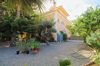 Chalet in Jardines de Alhaurín-Huerta Alta-Fuensanguínea. Villa en fuensanguínea, alhaurín de la torre