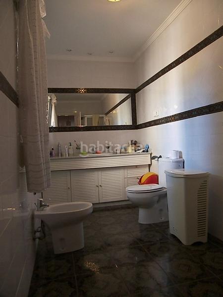 Foto 0bd2b965-8266-48a2-a1a9-999066c28419. Chalet mit parking in Manantiales - Lagar - Cortijo Alhaurín de la Torre