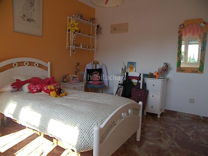 Foto acdeda0c-d64c-4493-935c-ed94ff803475. Chalet mit parking in Manantiales - Lagar - Cortijo Alhaurín de la Torre