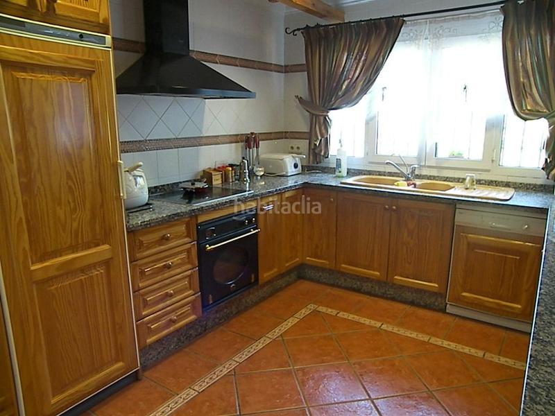 Foto b872bff6-34bc-4460-bf93-498ae0f7178a. Chalet mit parking in Manantiales - Lagar - Cortijo Alhaurín de la Torre