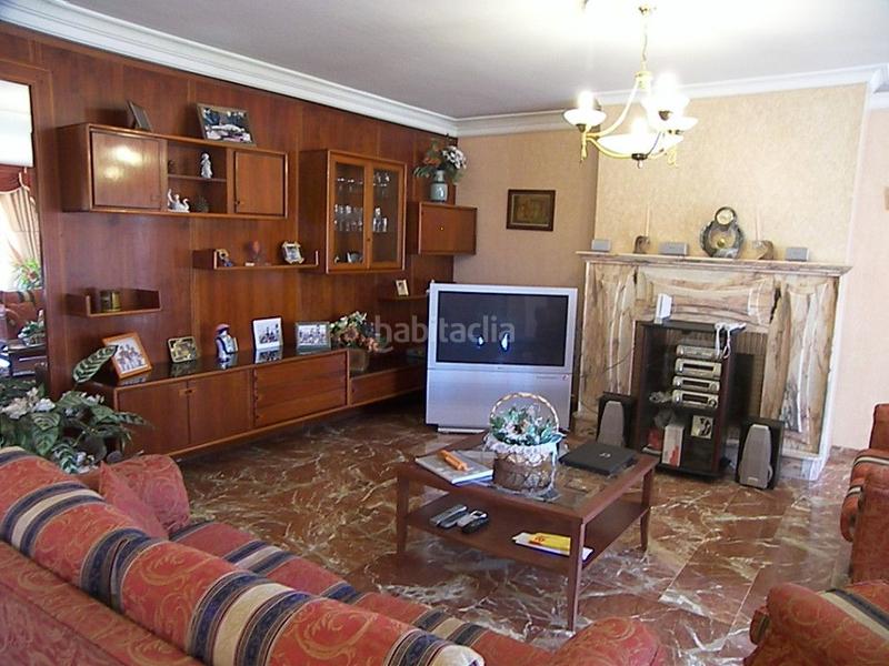 Foto c8a7c72c-4e67-4b2c-b0c2-cca667ee7e7b. Chalet mit parking in Manantiales - Lagar - Cortijo Alhaurín de la Torre