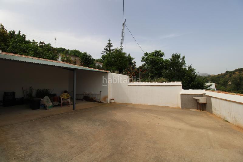 Foto ffefe5ce-c3ef-438f-91c6-ad33692c4b9d. Masia amb aparcament a Coín