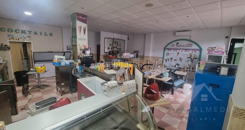 Foto 13d51003-b598-4fc4-87ae-7a6afaccbd3e. Local comercial local habilitado como cafetería en Chipiona