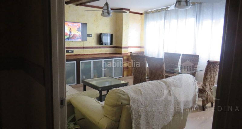 Foto f5825479-4e0c-476a-a5a0-accd3b9395ac. Pis a Playa Cruz del Mar Chipiona