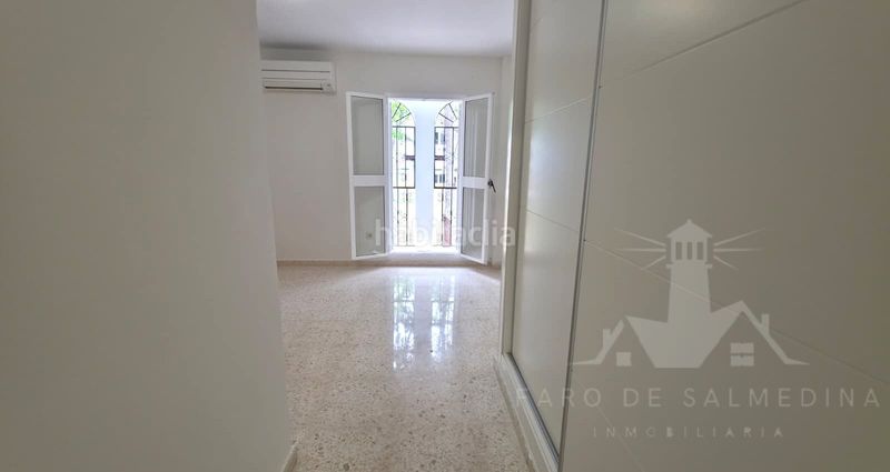 Foto 922c740a-5b2d-491a-94bb-5156674db741. Casa adossada a Playa Cruz del Mar Chipiona
