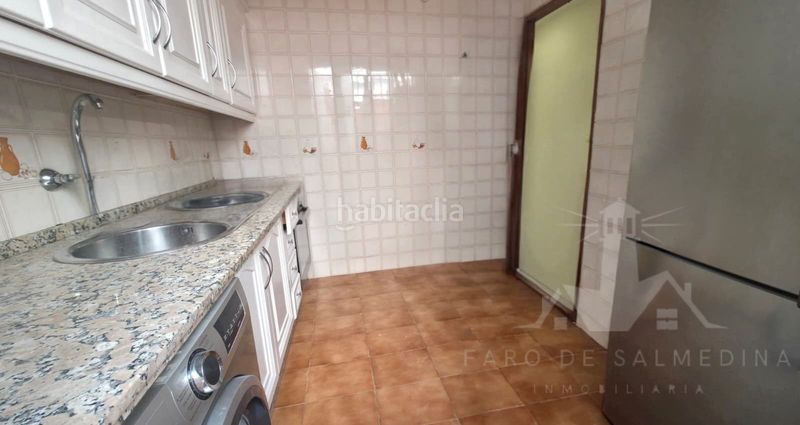 Foto dfe4df5f-73f3-4de4-b138-a1fafa9ed23b. Casa adossada a Playa Cruz del Mar Chipiona