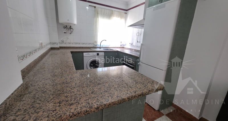 Foto 3ebdb449-621a-4526-8dee-6aa44b61d39a. Casa adosada duplex de dos dormitorios en Avenida de Rota Chipiona