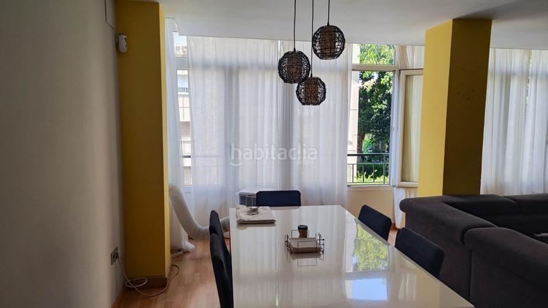 Foto 493ea406-5293-42b3-977e-8e060d0bc58c. Piso  en avenida san sebastian, en Los Castillejos - La Trinidad Málaga