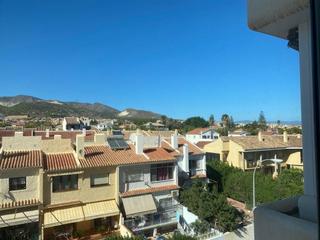 Appartement à Solymar. Arroyo de la miel piso con terraza, parking y piscinas